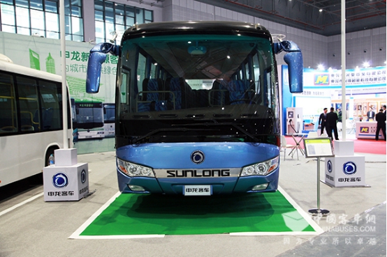 申龍SLK6108純電動團(tuán)體客車