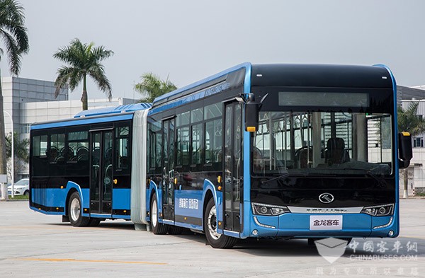 金龍客車(chē)XMQ6180G  “大塊頭”更有大智慧