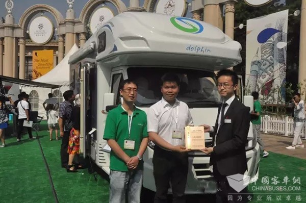 隆翠哆啡C6亮相北京房車(chē)展