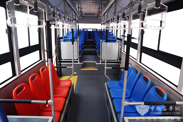 東風(fēng)超龍EQ6105CBEVT系列純電動(dòng)客車(chē)