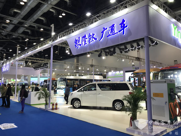 砥礪奮進譜新篇 2017節(jié)能與新能源汽車展銀隆看點