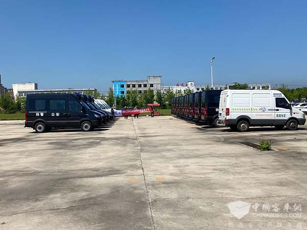 南京依維柯 遼寧公安系統(tǒng) 歐勝警用車