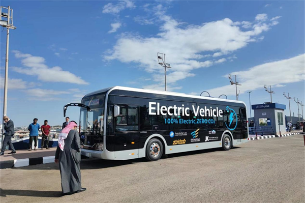 海外捷報！沙特首輛電動公交車，宇通新能源正式上線運營