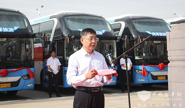中通客車 菏澤市 13米 旅游大巴 客運業務 轉型升級