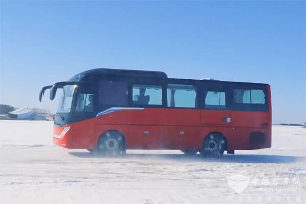 中通客車 H9 高寒區(qū)域 試驗現(xiàn)場