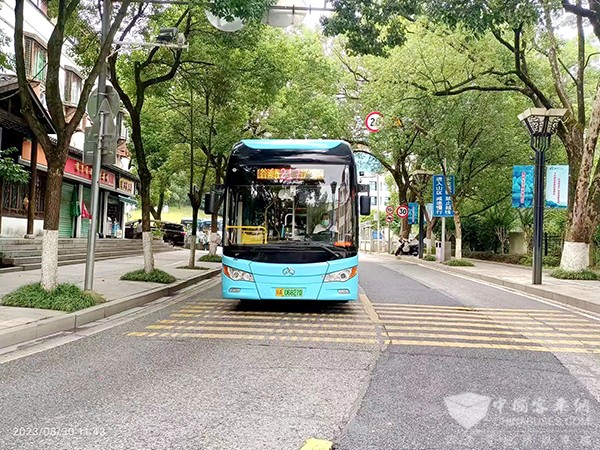南昌公交集團 老年人 出行便利 服務水平 敬老愛老專線