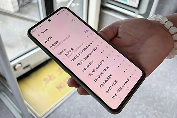 長沙公交開啟新探索 逐步推行車輛免費WIFI和充電服務