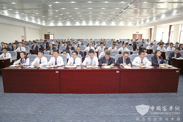 淮安現(xiàn)代公交集團 錨定目標(biāo) 大干四季度 動員會 全年目標(biāo)任務(wù)