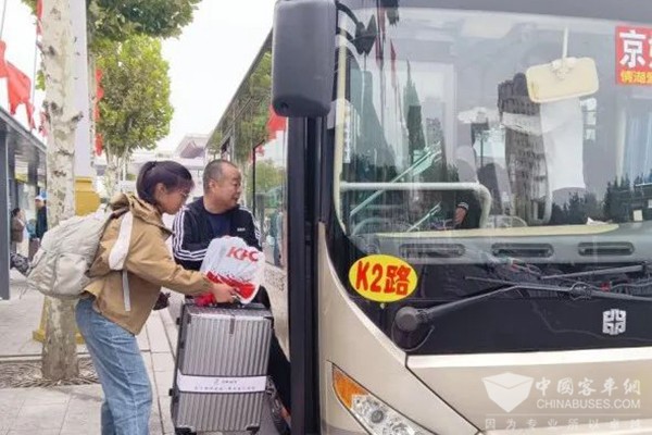 聊城交運公交 主城區 免費乘坐 公交車