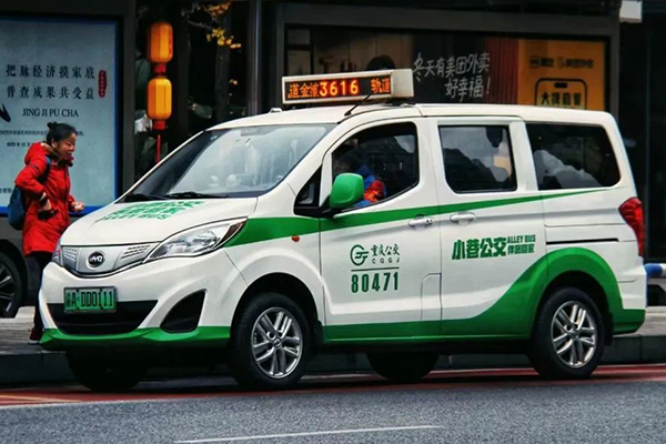 解決居民出行需求 重慶兩江公交同時新開3條便民公交線路