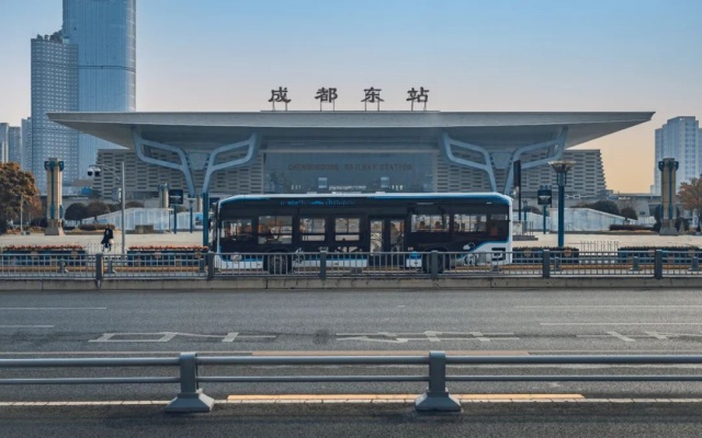 28萬！1118萬！成都公交春節“成績單”新鮮出爐