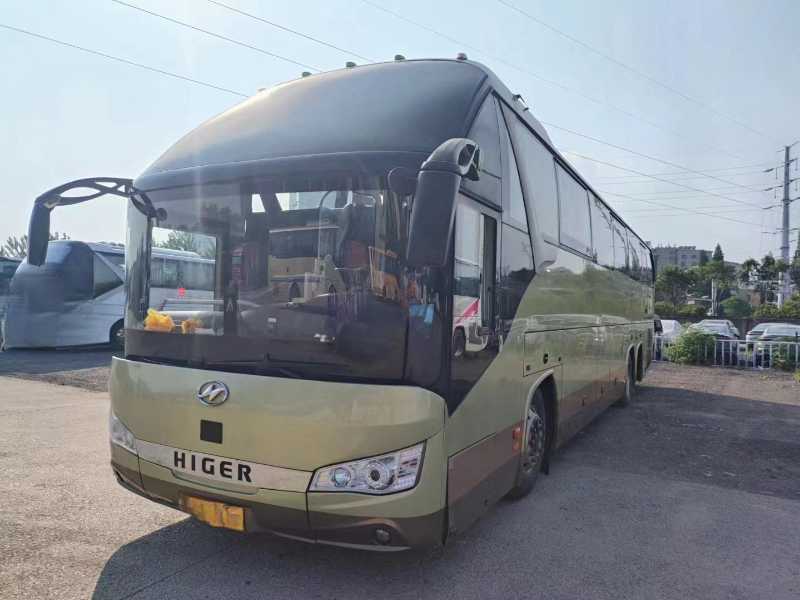 2021年4月 國(guó)五56座海格6132后吊輪氣囊中門(mén)旅游車(chē)