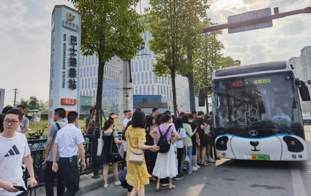 軌道引領下，成都市中心城區公交線網優化設計新鮮出爐