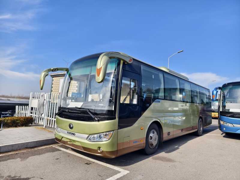 2017年12月 49座寧德時(shí)代宇通6115氣囊電車