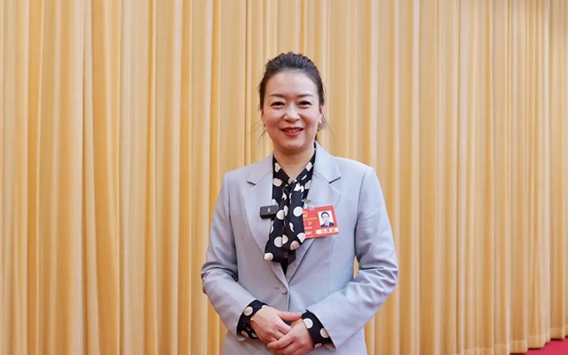 “菜籃子” 連上“公交網(wǎng)” 廖莎代表的民生“專線”