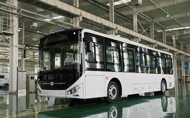 新疆公交新突破 “西域牌”3款純電客車獲準入資格