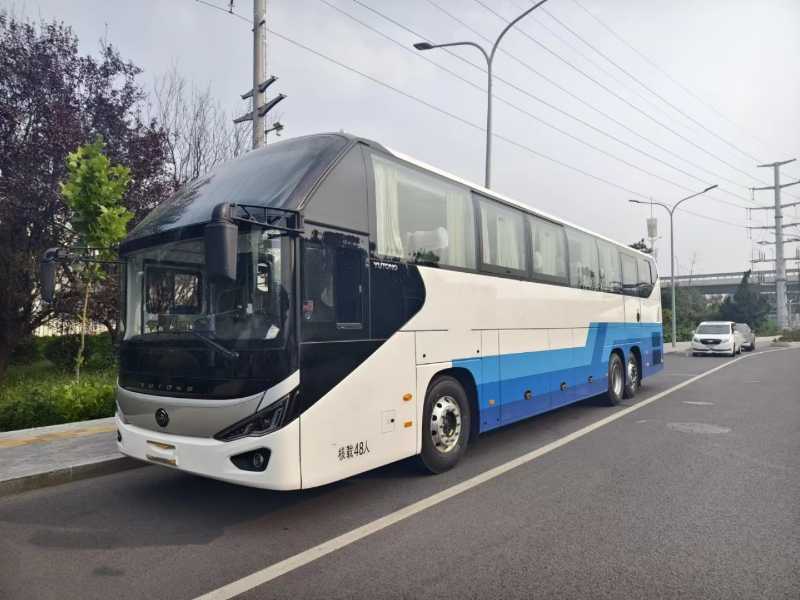 2024年8月上牌多臺國六46座半臥帶衛生間司機臥鋪宇通6137營運車