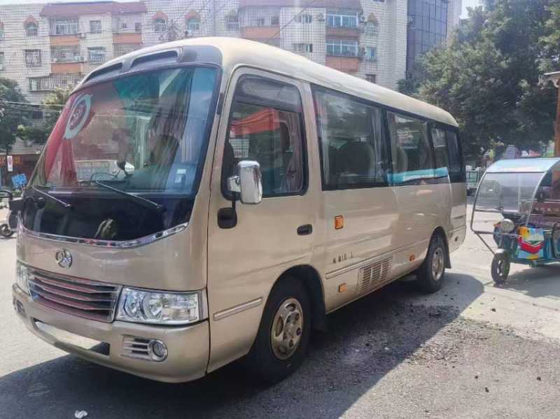 2021年3月 福建牌國五18座中型雙檔齊全江鈴晶馬旅游車