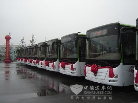 氣勢(shì)磅礴的恒通新能源車隊(duì)