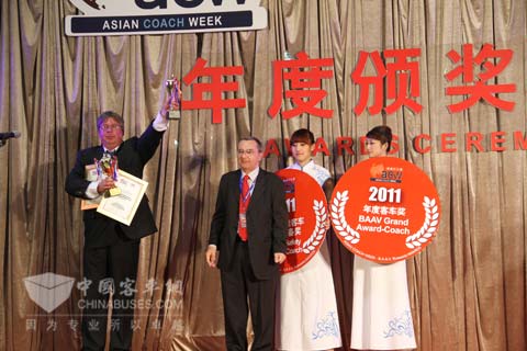 百路佳斬獲2011上海客車展三項(xiàng)大獎