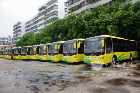 交付?？诘闹型ㄐ履茉磁c節能型公交車
