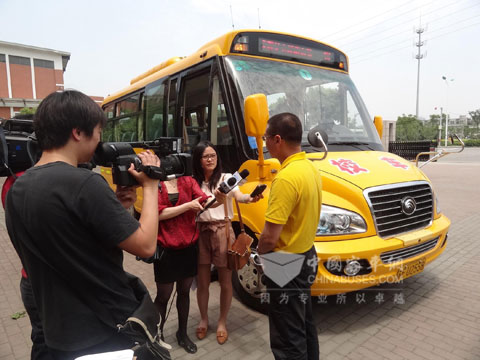 宇通技術(shù)人員介紹宇通專用校車