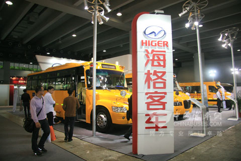 2012廣州商用車(chē)展海格客車(chē)展臺(tái)