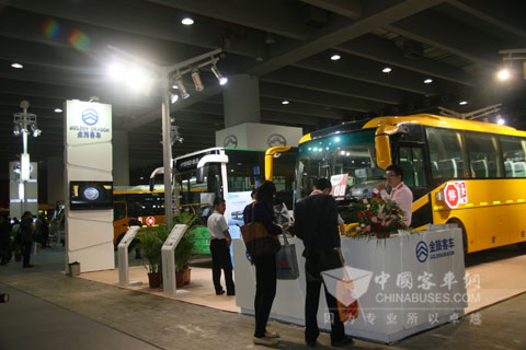 2012廣州商用車(chē)展金旅客車(chē)展臺(tái)