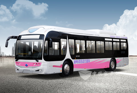 揚(yáng)子江WG6120PHEVAA型混合動力客車外觀