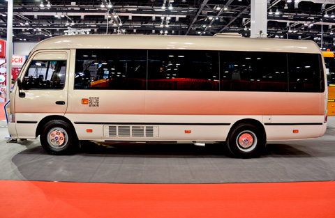 大金龍10米新國(guó)標(biāo)“智慧校車”XMQ6100S