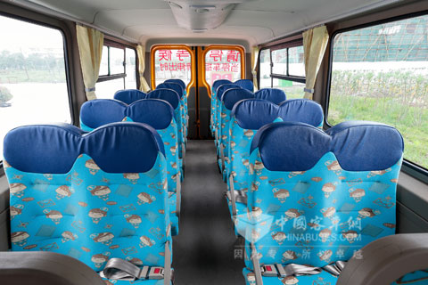 龍駒校車內(nèi)飾