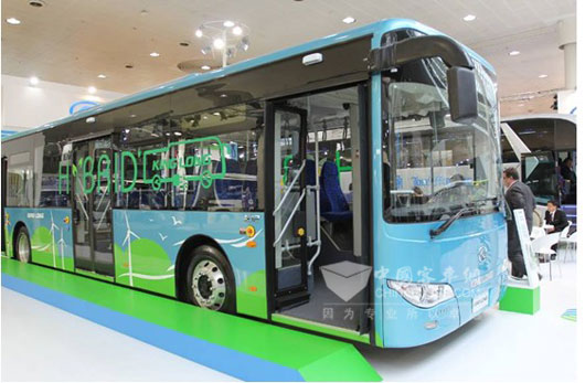 插電式混合動力公交車--大金龍E12