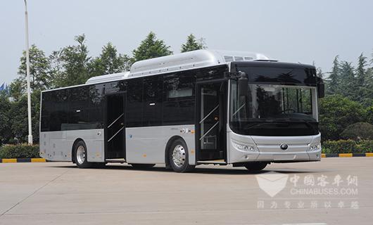 宇通面向歐洲市場(chǎng)推出的12米純電動(dòng)公交