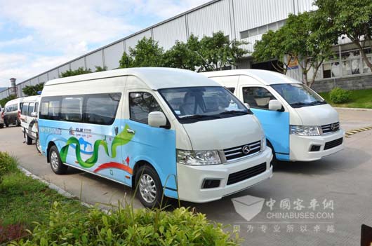 XMQ6610C純電動(dòng)商務(wù)車
