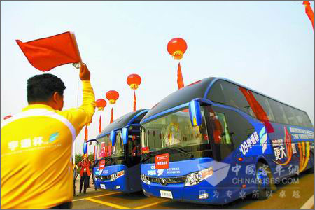 2009年首屆全國交通運輸行業“宇通杯”機動車駕駛員節能技能競賽活動現場