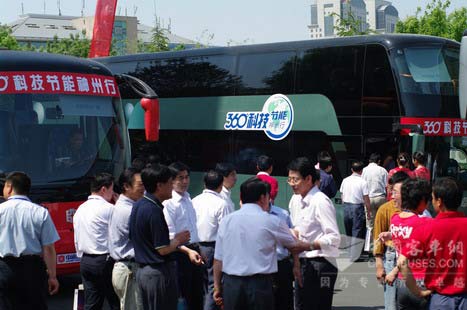 中通客車“360°科技節能神州行”活動現場