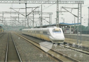陸路客運(yùn)競(jìng)爭(zhēng)格局及對(duì)公路客運(yùn)的長(zhǎng)遠(yuǎn)影響