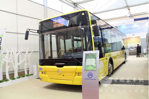 金旅客車(chē)首次亮相比利時(shí)車(chē)展XML6125