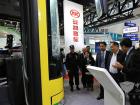 張又俠部長(zhǎng)參觀安凱12米純電動(dòng)公交車