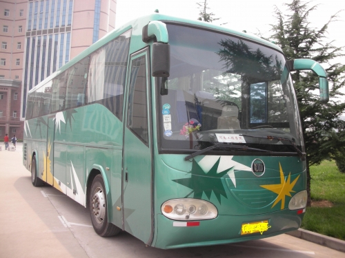 售 03年5月的宇通ZK6120HA