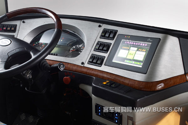 五洲龍F(tuán)DG6113EVG1公交車（純電動20-36座）
