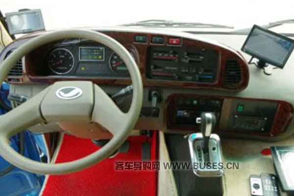 上饒SR6700HBEV客車（純電動(dòng)10-19座）