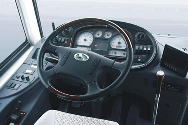 少林SLG6950C公交車(chē)（天然氣國(guó)五25-36座）
