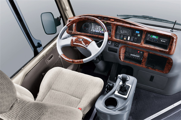 金旅XML6809JEV60客車（純電動(dòng)24-35座）