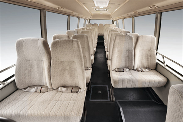 金旅XML6809JEV60客車（純電動(dòng)24-35座）