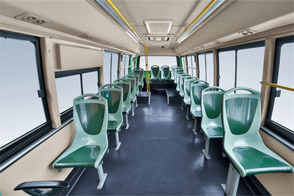 金旅XML6809JEV10C公交車（純電動(dòng)10-35座）