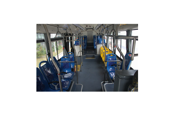 申沃SWB6107PHEV18公交車（柴油/電混動(dòng)國(guó)五10-33座）