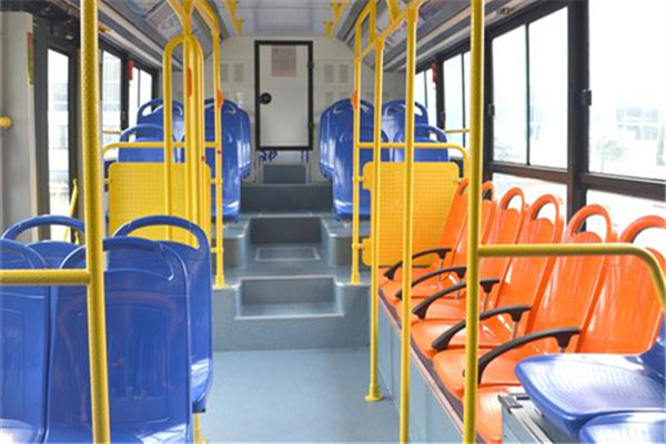 亞星JS6128GHEVC5公交車（天然氣/電混動(dòng)國(guó)五20-50座）