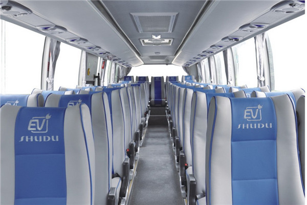 蜀都CDK6110BEV客車（純電動(dòng)24-49座）