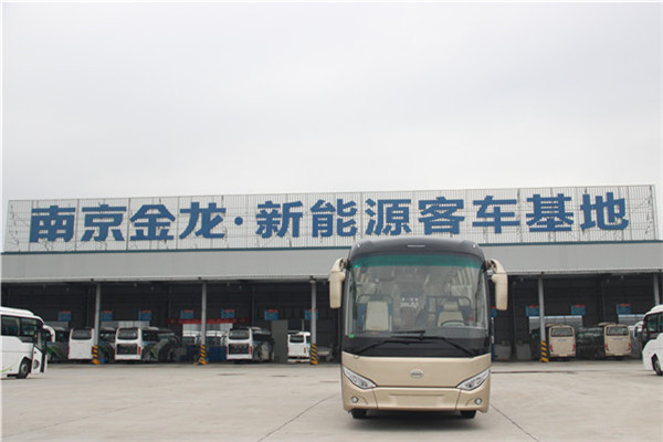 南京金龍NJL6107BEV8客車（純電動(dòng)24-47座）